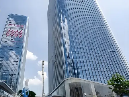 Плаза Bao’an Excellence в Шэньчженэ
