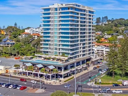 Miles Residences Kirra Point в Австралии